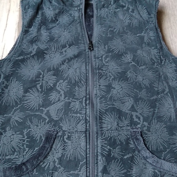 Columbia Black Corduroy Plush Fleece Reversible Vest Size Medium - Picture 9 of 12
